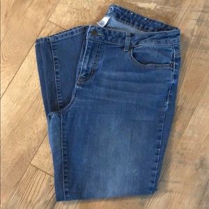 Women’s Dress Barn Ankle Jeans